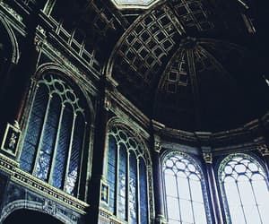 Manor Aesthetic, Draco Malfoy Fanfiction, Slytherin Common Room, Dark Academia Aesthetic Wallpaper, Dark Green Aesthetic, Royal Aesthetic, Hogwarts Aesthetic, Slytherin Aesthetic, Aesthetic Green