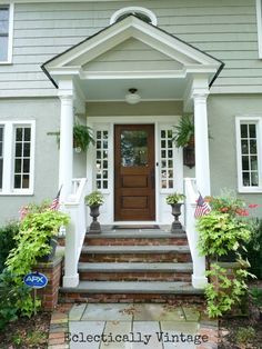 100 Year Old House Front Porch - Love the steps with brick on the risers and slate/stone on the steps.  And of course I'm in LOVE with the front door!! Veranda Design, Old Houses Renovation, Front Porch Steps, Front Stairs, Front Stoop, House Front Porch, Front Porch Design, Front Door Porch, House Door