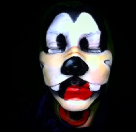 Goofy Makeup/ Disney Goofy Makeup, Strange Makeup, Fx Makeup, Halloween Face, Face Makeup, Halloween Face Makeup, Collage, Halloween, Disney