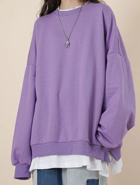 Oversized Purple Hoodie For Fall, Lavender Sweatshirt Outfit, Lavander Sweatshirts Outfit, Purple Tomboy Outfit, Dark Purple Hoodie Outfit, Purple Crewneck Outfit, Baggy Purple Outfit, Cute Purple Hoodie, Purple Hoodie Aesthetic