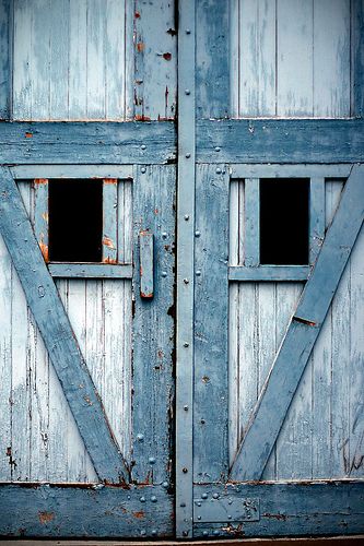 Barn Doors - Idaho Springs, Colorado Blue Barn, Blue Doors, Idaho Springs, Blue Cottage, Country Blue, Blue Door, Old Doors, Old Barns, Beautiful Doors