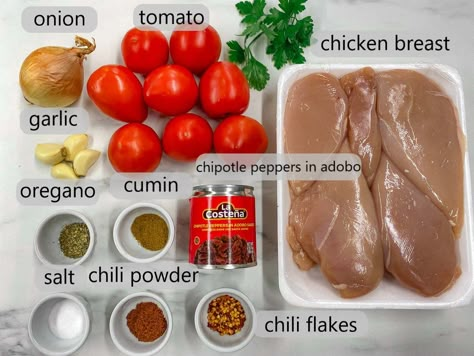 Chicken Tinga Sauce, Authentic Mexican Food Chicken, Tinga Sauce Recipe, Tinga Recipe Chicken, Easy Tinga Recipe, How To Make Tinga De Pollo, Chicken Tinga Crockpot, Authentic Chicken Tinga Recipe, Easy Chicken Tinga Recipe