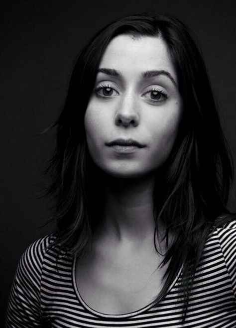 Cristin Milioti Cristin Milioti, The Wolf Of Wall Street, Manic Pixie Dream Girl, Ladies Who Lunch, Wolf Of Wall Street, How I Met Your Mother, Modern Love, Walk Of Fame, The Wolf