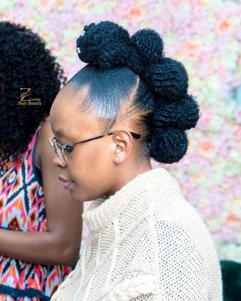 Zumba Hair Beauty on Instagram: “•Afro pondo R350 •Make up R300 •Tint & wax R100 •Individual lashes R200 Photography 📸@alchama_official…” Pondo Hairstyle With Gel, Packing Gel Hairstyle In Nigeria, Gel Hairstyles Women Natural Hair, Gel Up Hairstyles For Black Women, Hairstyles For Afro Hair, Gel Hairstyles, African Natural Hairstyles, Hair Style Korea, Woman Hair