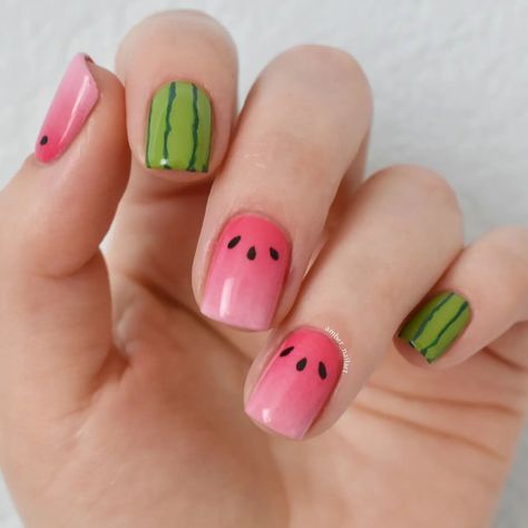 Nail Art by Amber | An ombre watermelon design to celebrate summer coming in strong. It's only been in the high 80s/low 90s here, but it already feels too hot.… | Instagram Kali Nails, Watermelon Nail Designs, Watermelon Nail, Watermelon Nail Art, Watermelon Design, Summer Nail Ideas, Watermelon Nails, Makeup Nails Designs, Watermelon Designs