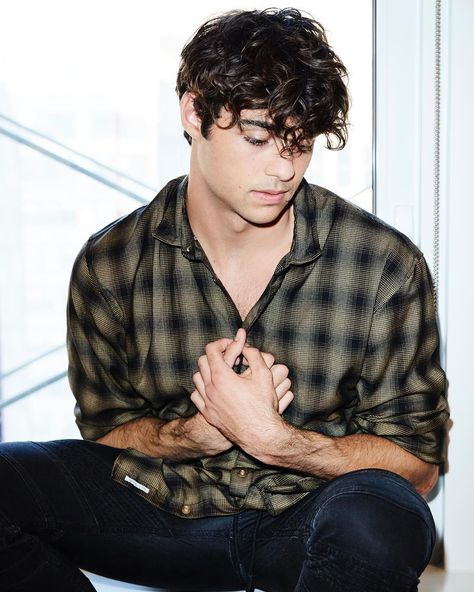 Noah Centineo on Instagram: “Idk man I’m just winging this whole thing” Boys Ugh, Noah Centineo, Skater Boys, Plaid Shirt Men, Celebrity Crush, A Man, The Fosters, My Pictures, Let Me