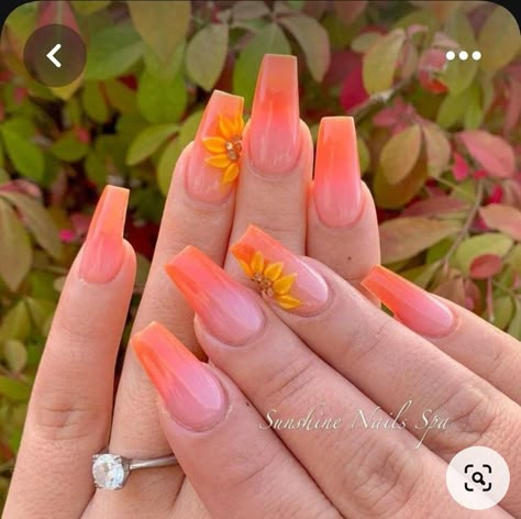 Orange Nails With Sunflower Design, Coral Yellow Nails, Ombre Nails With Sunflower, Pink Nails With Sunflower Design, Summer Acrylic Nails Coral, Acrylic Nails Summer Orange, Coral Coffin Acrylic Nails, Nail Designs Sunset, Sun Flowers Nails