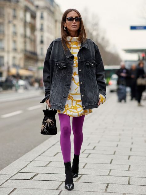 Swap out your standard black tights for a pair of bright purple ones to give your look that extra punch. Colorful Tights Outfit, Colorful Tights, Colored Tights Outfit, Purple Tights, Tights Outfits, Stockings Outfit, Tights Fashion, Colored Tights, Winter Mode