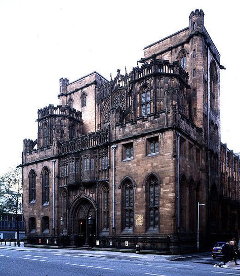 Manchester, John Rylands Library, Exterior Victorian Gothic style. Modern Gothic Architecture, Library Exterior, Gothic Architecture Interior, Gothic Library, Manchester Travel, Gothic Buildings, Revival Architecture, Victorian Buildings, Gothic Design