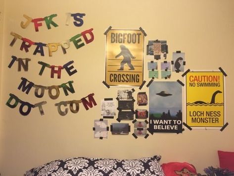 Indrid Cold, Dipper Pines, Futurama, Intj, Mellow Yellow, New Wall, My New Room, Gravity Falls, Dream Room