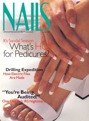 1997 Nails, 90s Nails, Spring Nail Trends, Vintage Nails, Beauty Ad, Nail Art Hacks, Nails Magazine, Summer Makeup, Nail Trends