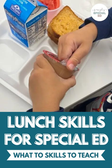 Lunchtime for my special education students is a perfect time to learn life skills. Early childhood students are still learning these simple skills that are extremely beneficial for them to master. Lunch etiquette and table manners are social skills goals that I track for my students. It is important to model, use visuals, use repetition, social stories, and role play in your preschool special education classroom. Learn more about all of the skills to teach kids at lunch! Life Skills Math Special Education, Life Skills Elementary Special Education, Special Education Tips & Tricks, Moderate To Severe Special Education, Transition Special Education Life Skills, Teaching Executive Functioning Skills, Teaching Executive Functioning, Special Education Lesson Plans, Middle School Special Education