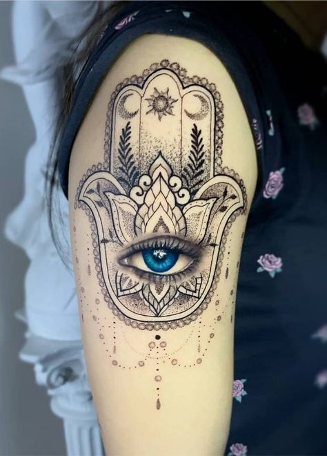 Hasma Tattoos For Women, Hasma Tattoo, Mama Tattoos, Fatima Hand Tattoo, Hamsa Tattoo Design, Hamsa Hand Tattoo, Tree Of Life Artwork, Neo Tattoo, Mama Tattoo