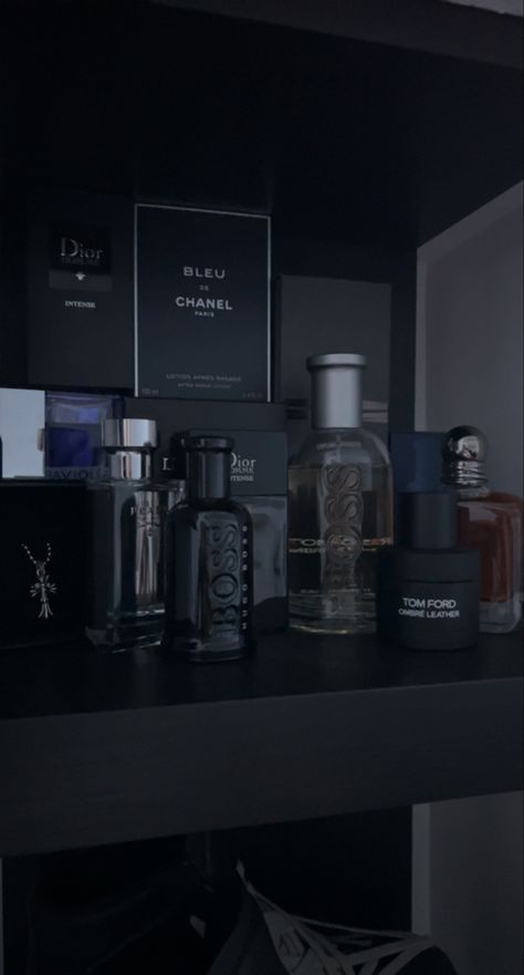 Cologne Collection Aesthetic, Cologne Aesthetic Men, Mens Cologne Aesthetic, Men Perfume Aesthetic, Perfume Collection Men, Cologne Aesthetic, Parfum Aesthetic, Mens Accessories Vintage, Guys Grooming