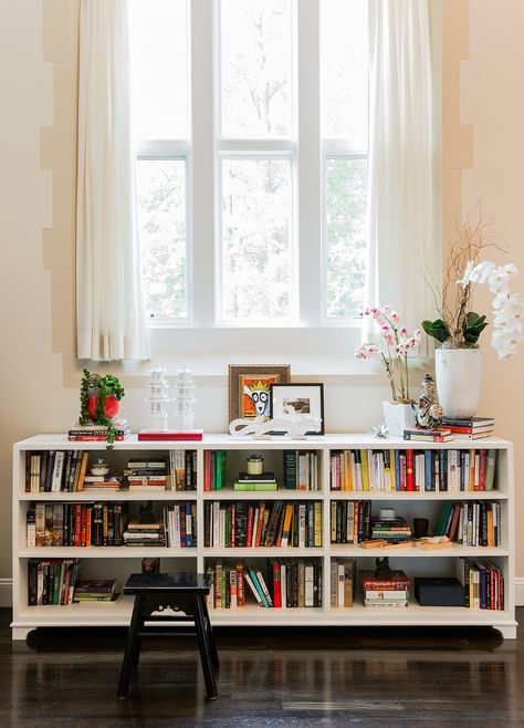 Book Recommendations & Bookshelf Styling Tips & Sources! — Elements of Style Blog Under Window Storage Living Room, Bookshelf Reading Nook, Library Rooms, Erin Gates Design, Mantel Styling, Bedroom Bookshelf, Low Bookshelves, Room Bookshelf, Bookshelves In Bedroom