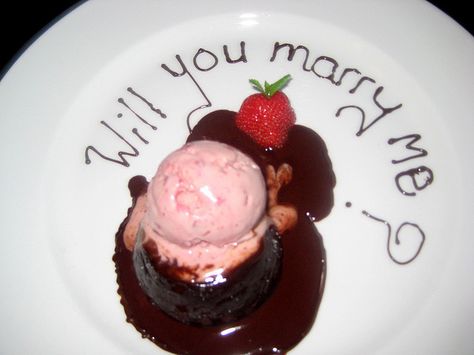 Food Proposal, Romantic Ways To Propose, Cute Proposals, Cute Proposal Ideas, Cute Proposal, Get Him To Propose, Wedding Proposal Ideas, Unique Proposals, Ways To Propose