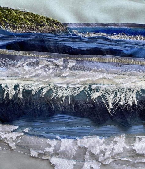 Fabric Collage Landscape, Mixed Media Seascape, Fabric Landscapes Textile Artists, Beach Textiles, Water Textiles, Fabric Landscapes, Textile Landscapes, Seascape Quilts, Mixed Media Textile Art