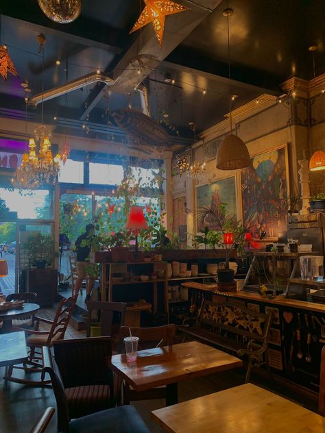 Early 2000s Coffee Shop, 90s Cafe Aesthetic, 2000s Coffee Shop, Indie Coffee Shop, Aesthetic Cafe Exterior, 90s Coffee Shop, Comfy Cafe, 90s Cafe, Indie Cafe