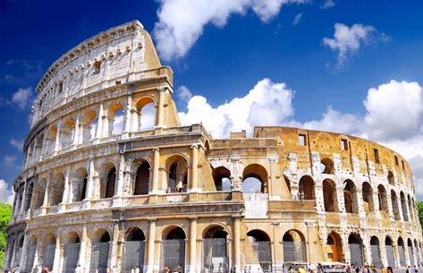 The Colosseum, the world famous landmark in Rome, Italy Roman Colosseum, Rome Travel Guide, Colosseum Rome, Roman Forum, The Colosseum, Beautiful Sites, Dream Travel Destinations, Famous Landmarks, Famous Places