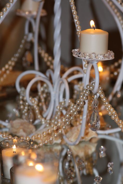 Gorgeous pearl & glass beaded chandelier with DIY instructions Chandelier With Pearls, Pearl Candles, Pearl Candle, Cheap Wedding Decorations, Pearl Chandelier, Candle Wedding Decor, Chocolate Party, Candle Ideas, Pearls Diy