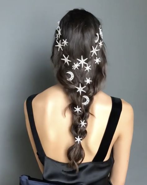 Undone braid featuring Moon & Stars Pins - Jennifer Behr For Short Hair Hairstyles, Princess Leia Hair, Medium Length Hair Hairstyles, For Medium Length Hair Hairstyles, Short Hair Hairstyles, The Patriot, Jennifer Behr, Bobby Pin, Shoulder Length Hair