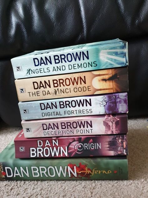 How to start Reading in Quarantine 📚💞 – crazyhues Brown Books Aesthetic, Dan Brown Books, Robert Langdon, Brown Books, Books Photography, Genre Of Books, Teenage Books To Read, Fiction Books Worth Reading, Series Books