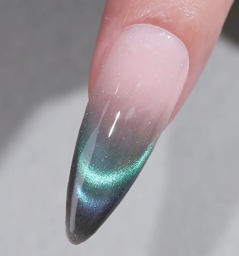 Cat Eye French Tip Nails, Nail Inspo Valentines Day, Cat Eye French Tip, Nail Inspo Valentines, Magnetic Nail Art, Acrylic Dip Powder Nails, Cosmic Nails, Nails February, Uñas Ideas