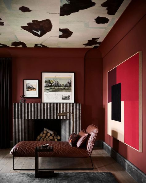 Decorating Rules, Red Living, Nest Design, Listening Room, Living Room Red, Design Salon, Living Room Ceiling, Red Rooms, Pink Interior