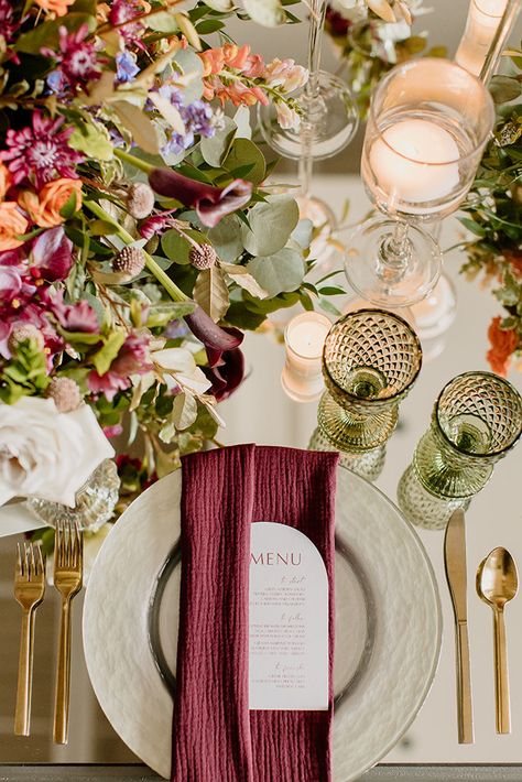 pantone 2023 color of the year viva magenta Pantone 2023 Wedding, Viva Magenta Pantone 2023 Wedding, Pantone Wedding Colors 2023, Viva Magenta Wedding Decor, Magenta Tablescape, Viva Magenta Wedding Theme, Viva Magenta Color Combination, Color Of 2025, Fushia Wedding Color Schemes