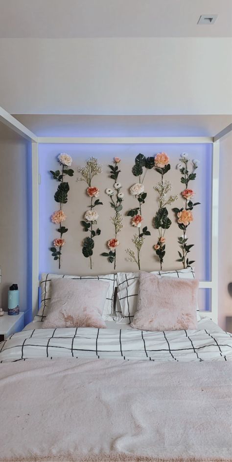 flower wall above bed, urban outfitters, bed, flower wall, aesthetic, pink, urban.room.makeover, tik tok Room Makeover Tik Tok, Bedroom Wall Decor Above Bed Aesthetic, Flower Wall Aesthetic, Above Bed Aesthetic, Wall Above Bed, Bedroom Wall Decor Above Bed, Wall Decor Above Bed, Bed Aesthetic, Decor Above Bed