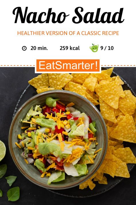 Smarter Klassiker: Nacho Salad - few calories - quick recipe - simple dish - So healthy is the recipe: 92.0/10 | A recipe idea by EAT SMARTER | nutritional, egg-free, meat-free, Vegetarian, Vegetarian Salad, Osteoporosis, regional, Central America, Mexican, seasonal, Summer, Cooking, Vegetable, Legume, Cheese, Salad, Sauce, Course, Lunch, Dinner, Snack, Menu, Side Dish, Low-calorie #partysalad #healthyrecipes Nachos Salad, Nacho Salad, Kohlrabi Recipes, How To Cook Artichoke, Vegetarian Salad, Radish Recipes, Low Cholesterol Recipes, Turmeric Recipes, Artichoke Recipes