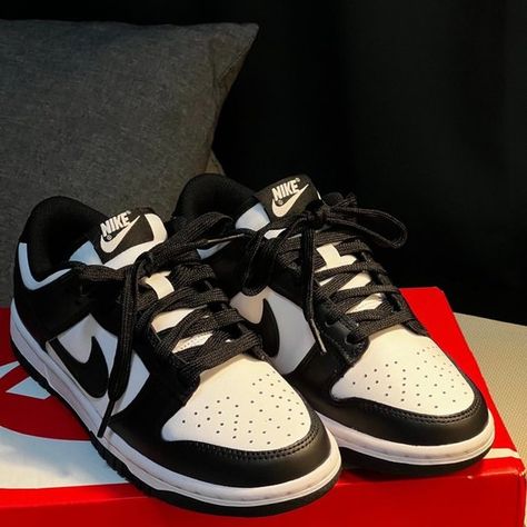 Nike Dunk Low Black and white panda shoes for women Nike Dunk Low Noir Blanc, Panda Dunk Aesthetic, Panda Nike Dunks Outfit Woman, Pandas Shoes, Black Panda Dunks, Nike Black And White Shoes, Pandas Nike, Low Top Dunks, Black And White Dunks