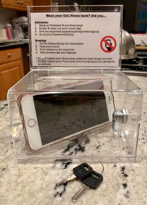 Cell phone lock box for when you need to keep your kids focused on other things besides their phone. Cell Phone Jail, Phone Jail, Phone Lock Box, Kids Cell Phone, Phone Lock, Kids Electronics, Phone Box, Child Rearing, Kids Focus