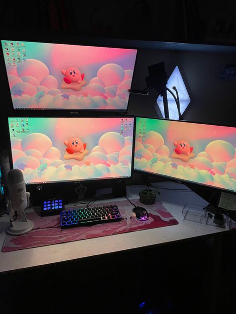 Gamer Setup, Pc Setup, Gaming Room Setup, Desk Setup, Room Setup, Gaming Pc, Gamer Girl, Kirby, Ups