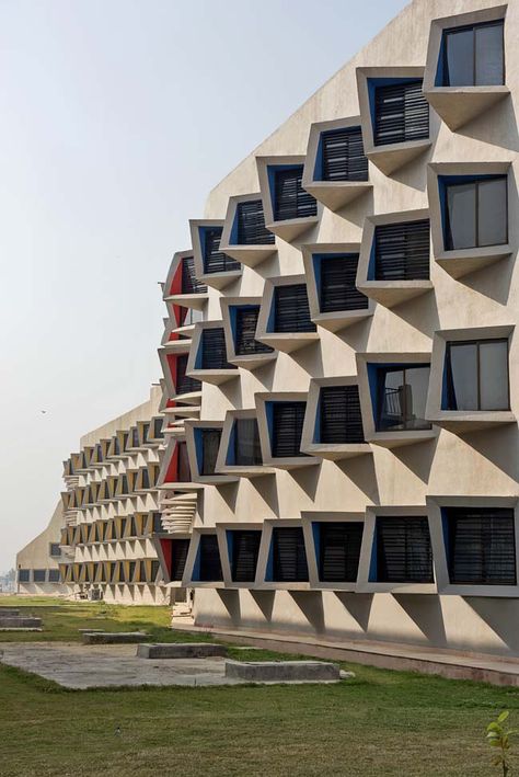 #architecture Sanjay Puri Architects, Sanjay Puri, Bay Window Design, Hotel Facade, Hostel Room, Energy Efficient Buildings, Building Structure, Building Exterior, Facade Architecture