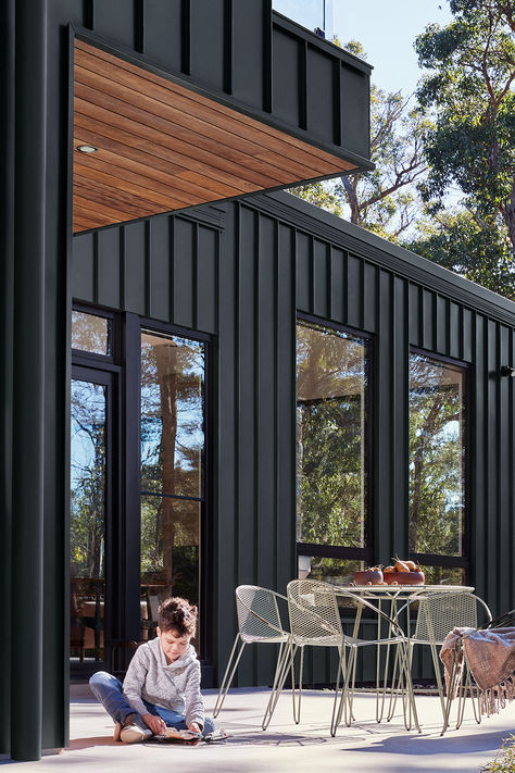 From coastal to urban, COLORBOND® steel  is designed to withstand Australia's most challenging environments. Workshop Architecture, New Home Build, Steel Cladding, Earthship Home, House Cladding, Shed Home, Clean Technology, Residential Architect, Standing Seam