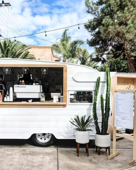 25 of the Coolest Coffee Shops in San Diego | Communal Coffee South Park Communal Coffee, Foodtrucks Ideas, Coffee And Bagel, San Diego Shopping, Mobile Coffee Shop, Coffee Van, Coffee Trailer, Caravan Makeover, Cute Coffee Shop