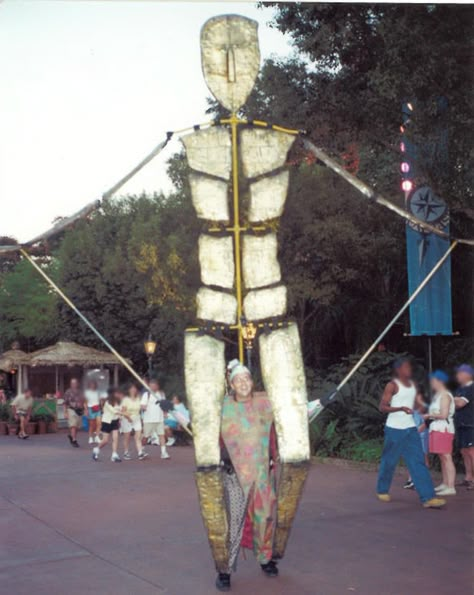 Stilt Costume, Puppet Costume, World Tapestry, Foolish Mortals, Carnival Art, Bubble Ball, Epcot Center, Disney Epcot, Disney Addict