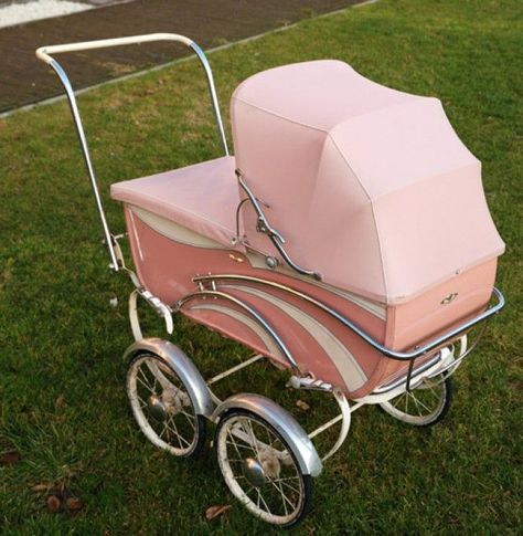 lush Best Baby Prams, Prams Uk, Best Prams, Vintage Stroller, Bassinet Stroller, Doll Stroller, Vintage Pram, Baby Buggy, Prams And Pushchairs