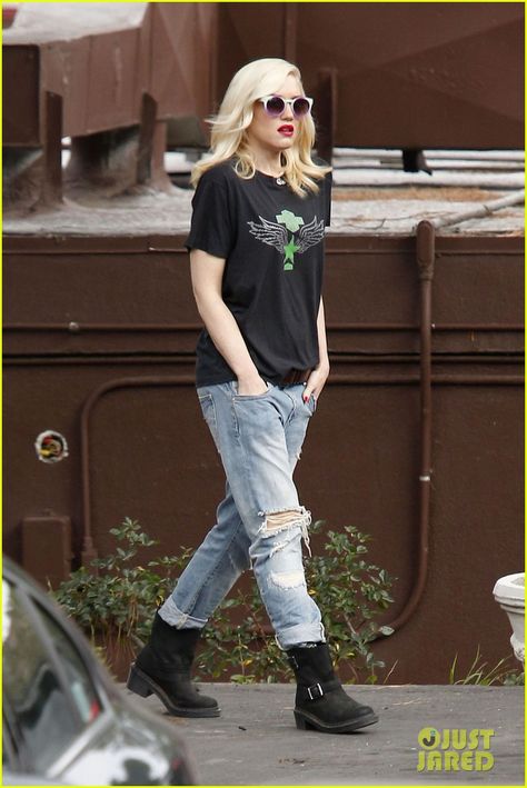 Gwen Stefani Gwen Stefani Hair, Gwen Stefani Style, Ska Punk, 2019 Style, Tomboy Chic, Style Rock, Hipster Outfits, Rocker Style, Rocker Chic