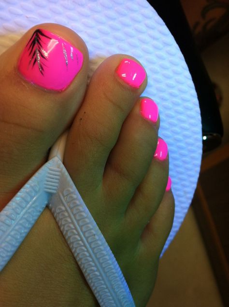 Nail And Pedicure Ideas, Pedicure Ideas Hot Pink, Toenail Designs Summer Beach, Hot Pink Toes With Design, Beach Pedicure Ideas Toenails, Gel Pedicure Toes Summer, Cute Toenail Designs For Summer, Toenail Art Designs Summer Pedicures, Hot Pink Toe Nails With Design