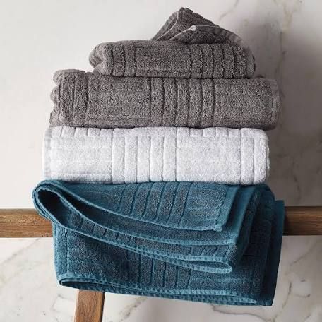 Best Bath Towels, Egyptian Cotton Towels, Flannel Bedding, Decorating Bathroom, Linen Bath Towels, Rug Buying Guide, Bath Towels Luxury, The Company Store, Striped Towels