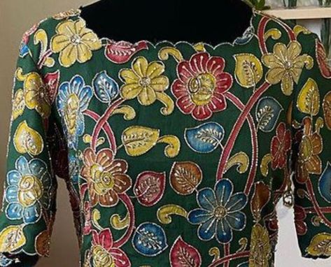 Kalamkari Blouse Designs, Kalamkari Designs, Kalamkari Blouse, Blouse Designs High Neck, Kids Blouse Designs, Fashionable Saree Blouse Designs, Cutwork Blouse Designs, New Blouse Designs, Wedding Blouse Designs