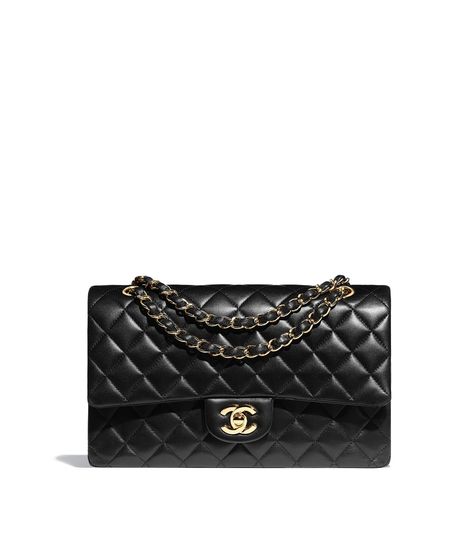 Black Chanel Bag, Chanel Handbags Classic, Designer Handbag Brands, Chanel Classic Flap Bag, Moda Chanel, Mode Chanel, Chanel Store, Classic Flap Bag, Chanel Official Website