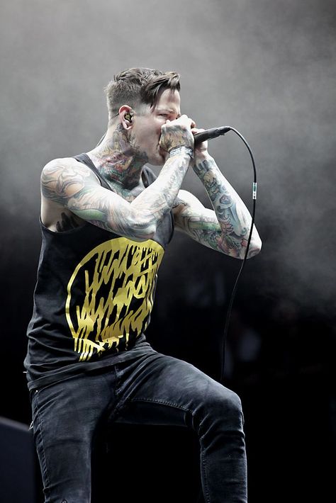 Mitch Lucker, Emo Music, Modern Logo, Rock N, Mustang, Hair Cuts, Concert, Movie Posters, Music