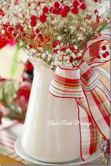 Red And White Strawberry Cottage, Red And White Kitchen, Vibeke Design, White Pitcher, Red Cottage, Vintage Enamelware, Shabby Style, Red Decor, White Cottage