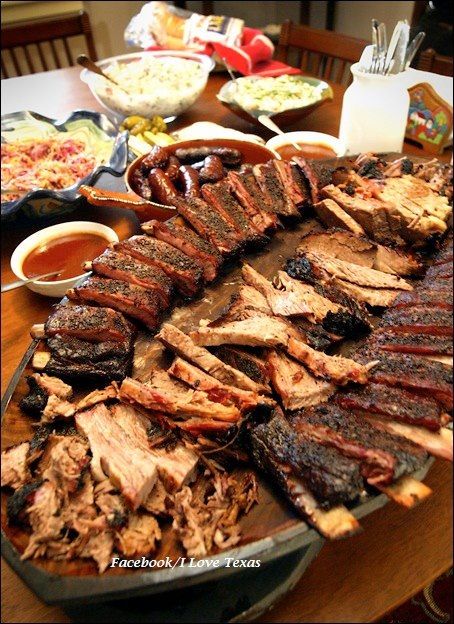 "Bbq"    Nice spread!!! Best Barbecue Sauce, Man Food, Best Bbq, Backyard Barbecue, Barbecue Recipes, Food Platters, Grilled Vegetables, Barbecue Sauce, Bbq Recipes