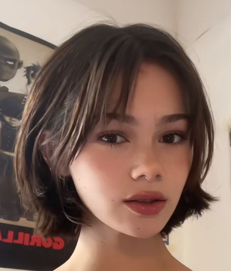 Shoulder Length Pixie Haircut, Very Short Layered Hair, Short Neck Haircut, Small Head Hairstyles, Women’s Short Haircut, Short Layered Haircuts For Thick Hair, Frizzy Short Hair, Haircut Inspo Short, Short Asian Hair