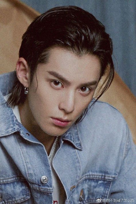 You all should know how much cute he is!!🥵😭🤩😻 Wang He Di, Kim Jae-young, Wang Hedi, Drama Actors, Meteor Garden, Dylan Wang, Gucci Models, Cute Celebrities, Asian Actors