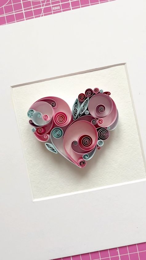 What do you think about quilled letters? #quilling #lettering | Instagram Paper Coiling, Quilling Hearts, Quilled Letters, Quilling Videos, Diy Quilling Crafts, Birthday Craft, Quilling Letters, Paper Quilling For Beginners, Christmas Quilling